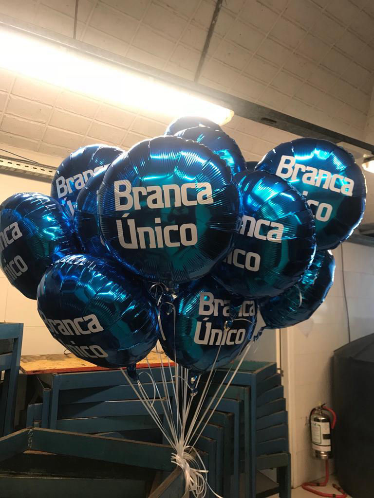 Globos metálicos impresos inflados con helio